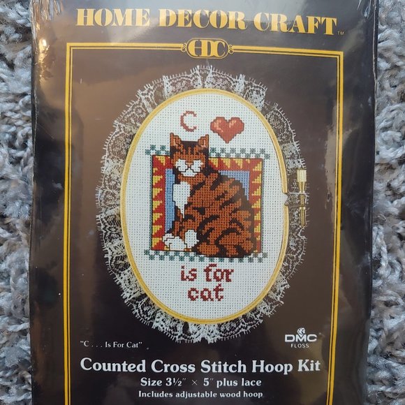 Crewel Needlepoint Vintage Counted Cross stitch kit Cat Jeremia Junction 1986 - Picture 1 of 4